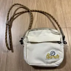 新品未使用　スヌーピー ピーナッツ　超撥水ショルダーバッグ　ベージュアイボリーのサムネイル