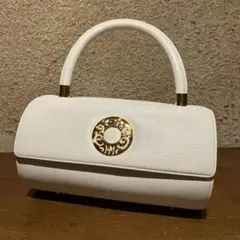 Item thumbnail for item ebc7cac8-453b-4c25-8c0f-e2b9df7038d2