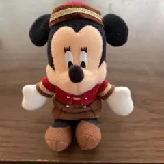 ディズニー　ミッキーマウス　ぬいぐるみブローチ　（ホテルミラコスタユニフォーム）