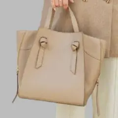 Item thumbnail for item a68621e4-6cad-40e4-bff9-f2574267e0f9