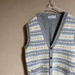【古着】ビンテージ ニット ベスト レトロ 総柄 くるみボタン