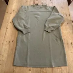 ユニクロ　カーキ　140 ワンピース