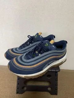 Item thumbnail for item d03af152-87b6-4e42-8930-9865e166543a