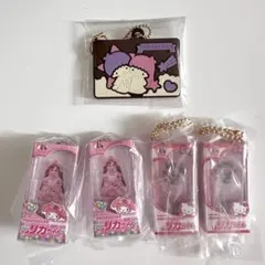 タカラトミー　リカちゃん　サンリオ　ガチャガチャ　キティちゃん　マイメロ