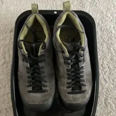 Item thumbnail for item a4e31cbd-6d45-4319-970b-2c5ba203422c