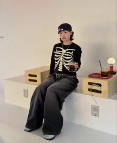 Supreme x Hanes Bones Thermal Crew Blackのサムネイル