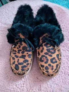 ヒョウ柄　モカシンシューズ