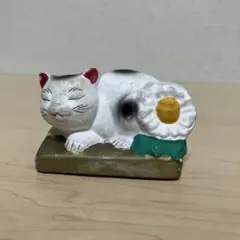 E壁 【希少】日光山 眠り猫 陶器製 置物 貯金箱 縁起物 昭和レトロのサムネイル