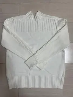 ホワイト ニットセーター 長袖