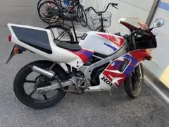 HONDA NS-1後期型車体にNSR80後期型エンジン搭載