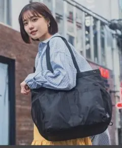 【 KiU 】美品 大容量 マルチパーパス3WAY トートバッグ（18L）のサムネイル