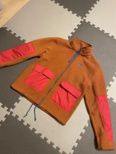 値下げ不可　ナイキ フリース フルジップ ジャケット　オレンジ。