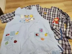 保育士☆エプロン２枚セット