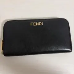 フェンディ長財布 ラウンドファスナー ゴールドロゴ ブラック　レザー　金ロゴのサムネイル