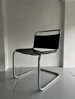 マルトスタム　カンチレバー　本革製　made in Italy リプロダクト　❷