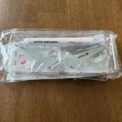 Item thumbnail for item a44585ab-6b6a-457b-94b0-f843b3191517