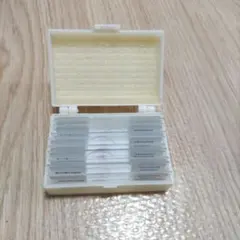 【SALE1点のみ】貯金BOX 50枚　月　チェックボード付 SALE1点のみ】貯金BOX 50枚 月 チェックボード付 - メルカリ