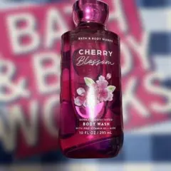 Bath & Body Works Cherry Blossomボディウォッシュのサムネイル