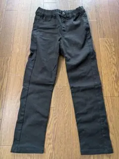 GU ブラック ストレートパンツ 120サイズ