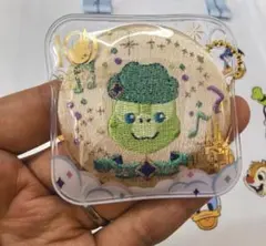 オルメル発送❣️上海ディズニー　10周年　刺繍バッチ