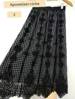 ギンガムチェック・シースルー刺繍ロングスカート