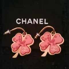 【CHANEL】クローバー〈刻印あり〉 スウィングピアス/サーモンピンク
