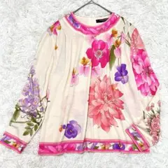 美品　レオナール　大判花柄カットソー　トリム　シルク混　Lサイズ　バックジップ 美品 レオナール 大判花柄カットソー トリム シルク混 Lサイズ バック