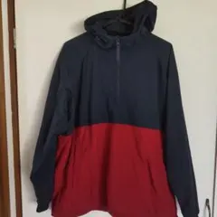 ユニクロ　ネイビー/レッド マウンテンパーカー