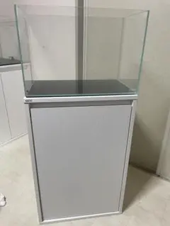 【新品未使用品】ADA キューブキャビネット60cm水槽用 ADA ウッドキャビネット 60cm用、90cm用入荷しております。 - What's