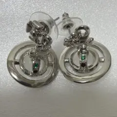 VivienneWestwood】タイニーオーブピアス ピンク系 ゆらゆら - メルカリ