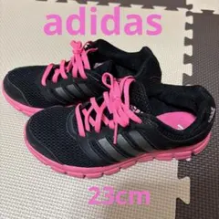 4月30日まで限定価格❗️adidas ランニングシューズ23.0cm 黒/ピンク