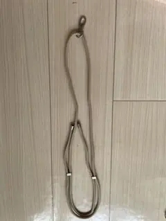 【美品】ベージュのスマホショルダーストラップ