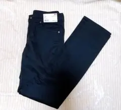 黒 カジュアルパンツ