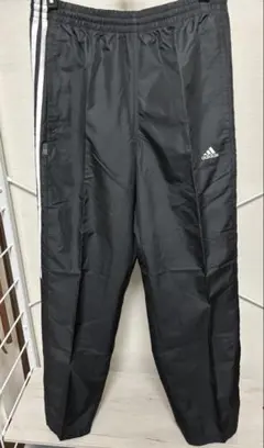 【新品・美品】adidas ブラック ジョガーパンツ タグ付き