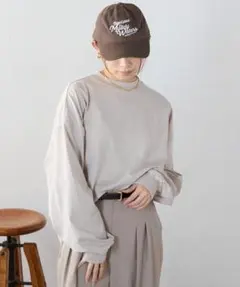 ★ap retro 新品 モックネックロングスリーブTシャツ グレージュのサムネイル