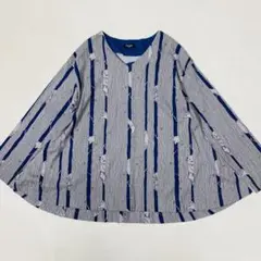 美品 Marble SUD かくれんぼプリント 長袖カットソー フレア