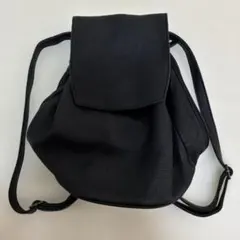 イアパピヨネ　ミニリュック バックパック ブラック　レザー　巾着　サイドジップのサムネイル