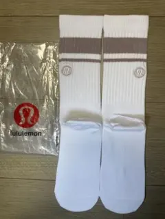lululemon ホワイト ストライプ ソックス 23-26cm