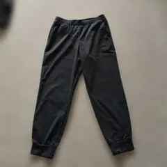 ユニクロ　ウルトラストレッチアクティブジョガーパンツ　ブラック　 L　新品未着用