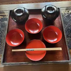骨董　明治期　朱黒無垢木製蓋付き椀五客