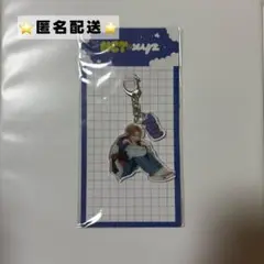 WayV テン アクリルキーホルダー WayV TEN デザイングッズ 假日 5点セット｜Yahoo!フリマ（旧
