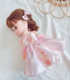 【オフショルドレス】刺繍とビーズ付きピンクロングドレス