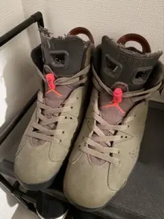 Nike Air Jordan 6 Travis Scottのサムネイル