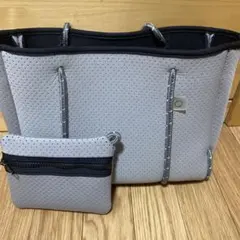 パンチング加工 ネオプレン トートバッグ ポーチ付き！値下げのサムネイル