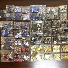 ハンドメイド　レトロ　飾りボタン　まとめ売り（約650g）
