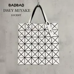 【良品】バオバオイッセイミヤケ トートバッグ ルーセント 6×6 白 正規品のサムネイル