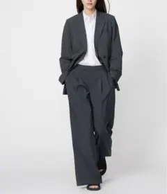 新品未使用 UNIQLO:C ユニクロ 感動タックワイドパンツ ダークグレー