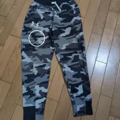 Under Armour 迷彩柄 スウェット　150 YLG