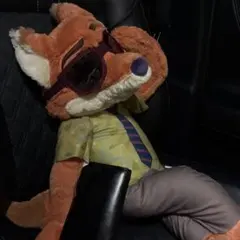 ニック・ワイルド ぬいぐるみ サングラス付き　取り立て新品