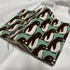 ブックカバー　文庫本用　ペンギン